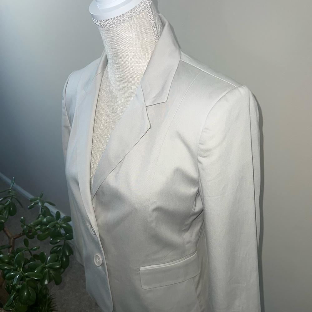 Express Beige Blazer - Picture 3 of 6